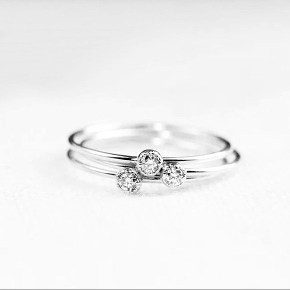 🍒3/$30 New Dainty Silver Solitaire Ring - Picture 3 of 6